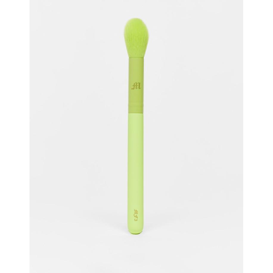 Made by Mitchell Kwast voor het gezicht MF3-Groen