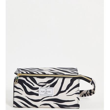 The Flat Lay Co. X ASOS Exclusives Platte make-up hoes in zebraprint-Geen kleur