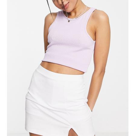 ASOS DESIGN Petite Tennisrokje met split aan de voorkant in wit