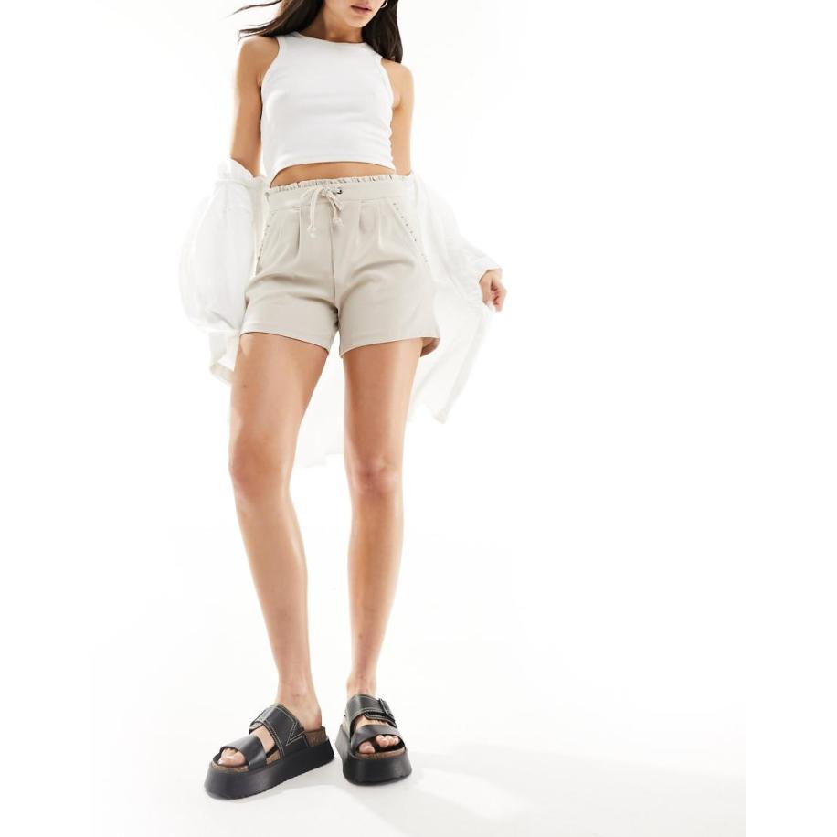 JDY Short met ruches langs de randen in beige-Neutraal Multicolor