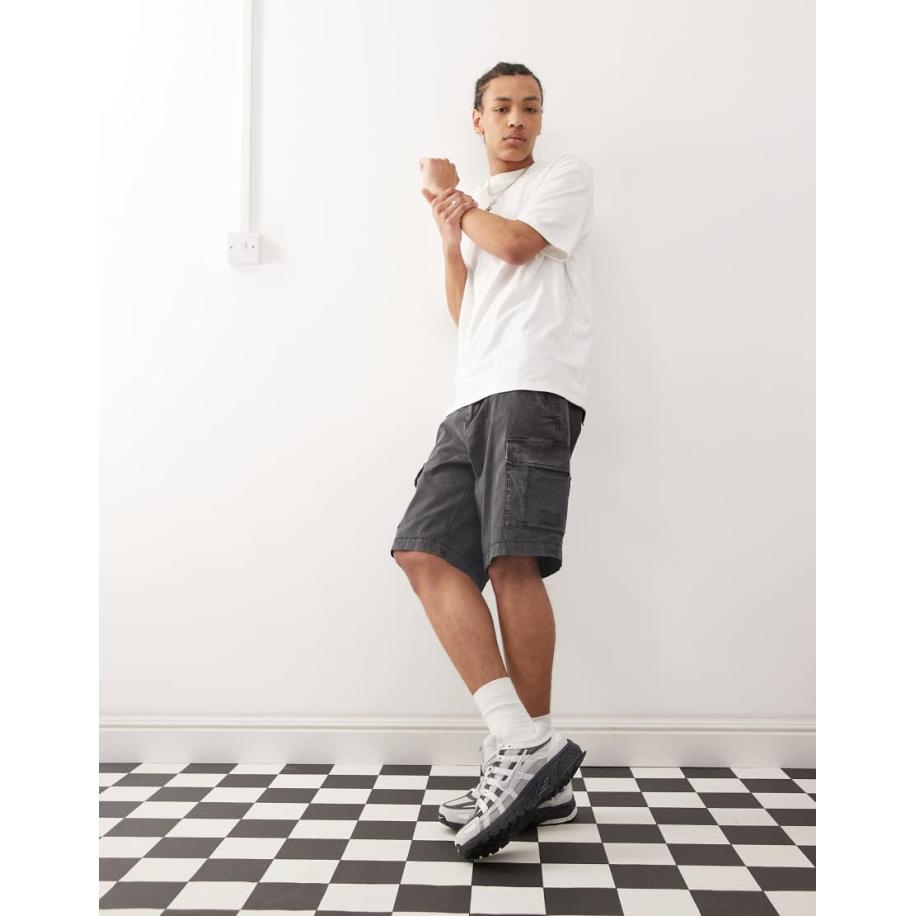 Champion - Geweven cargoshorts in zwart Zwart