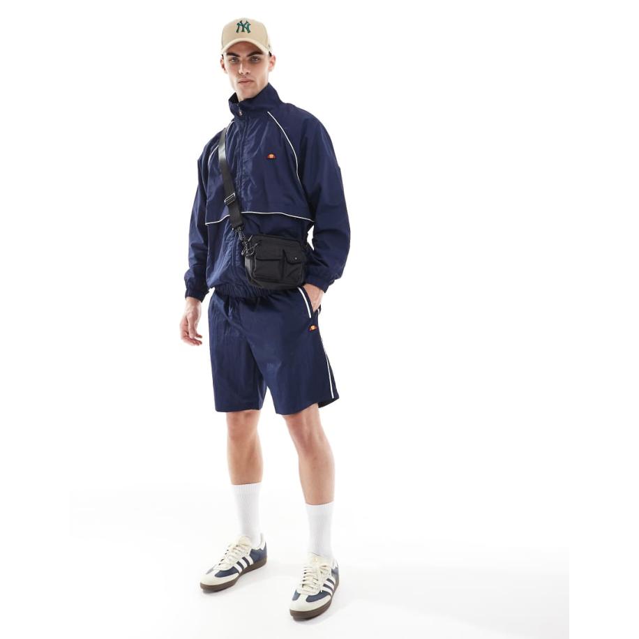 ellesse - Kusami - Shorts in marineblauw Blauw