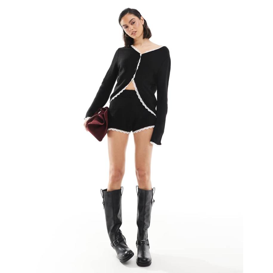 Miss Selfridge Gebreide shorts met kanten randje, deel van co-ord set-Zwart Zwart