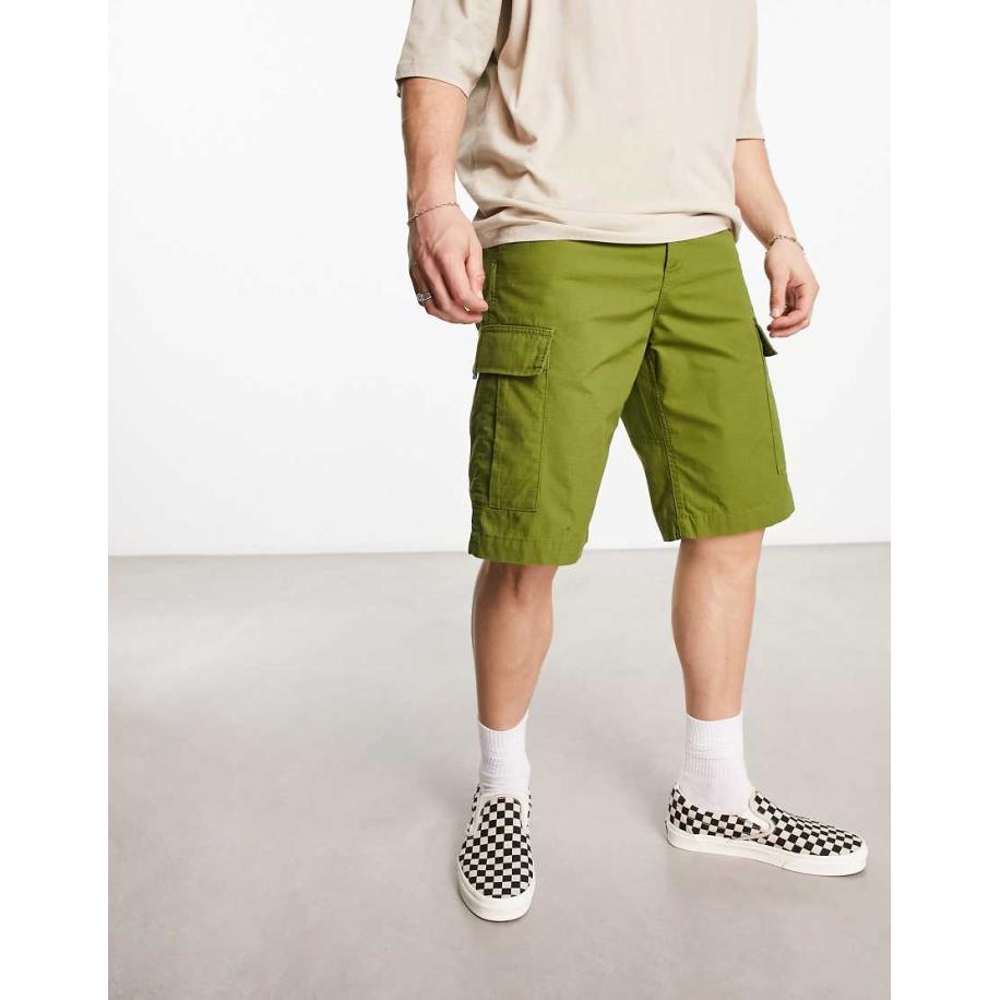 Carhartt WIP - Cargoshort met normale taille in groen Groen