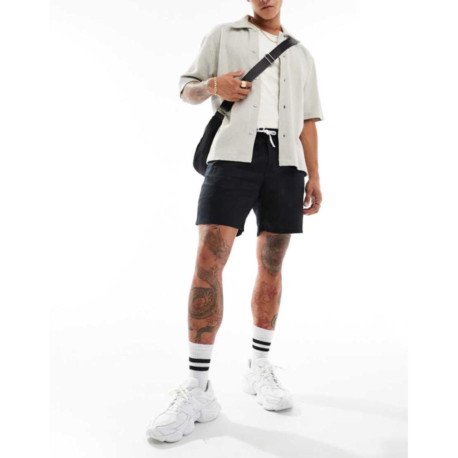 Weekday - Olsen - Regular-fit short van linnenmix in zwart Zwart