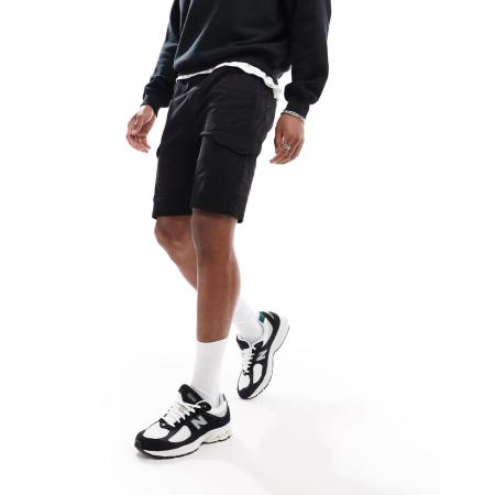 DTT - Cargoshort met garment-dye in zwart