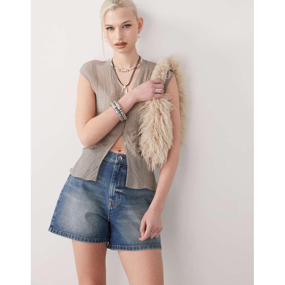 COLLUSION Mom short van denim met midwash-Blauw Blauw