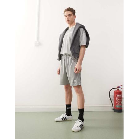 Umbro - Voetbal - Shorts in zilver