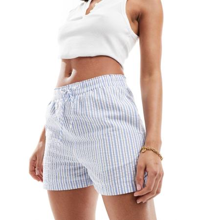 Stradivarius Gestreepte katoenen short met elastische taille in blauw