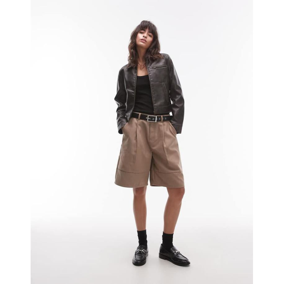 Topshop Bermudashort van imitatiesuède in lichtbeige-Neutraal Multicolor