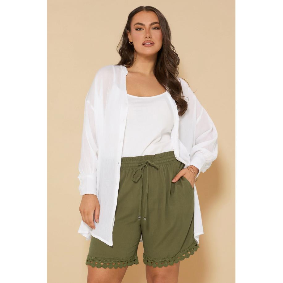 Yours Short Van Kreukelstof Met Gehaakte Zoom In Kakigroen Size 62-64 Groen