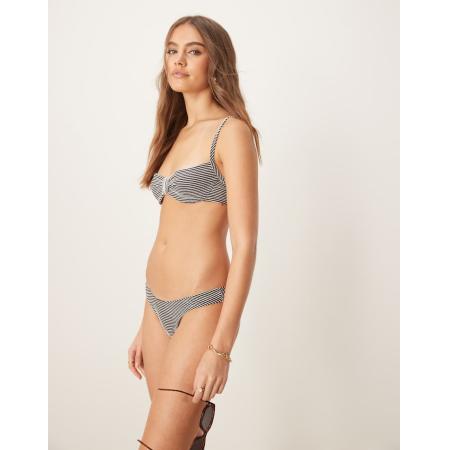 Free Society Gestreept hooguitgesneden bikinibroekje van kreukstof in zwart en wit-Veelkleurig