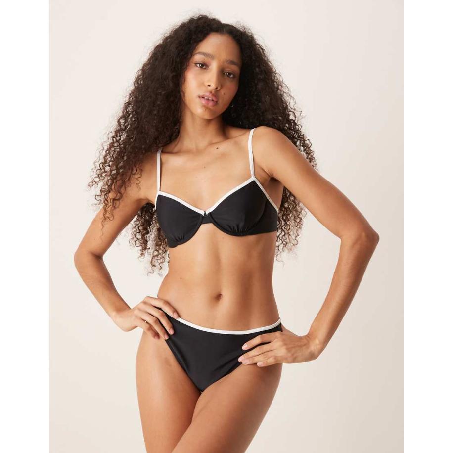 Abercrombie & Fitch Bikinitopje met beugels in zwart met contrasterend randje, deel van co-ord set Zwart