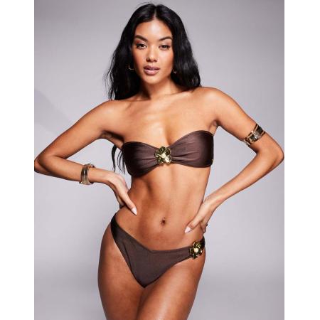 Candypants Bandeau-bikinitopje met gouden bloemvormige hardware in bruin