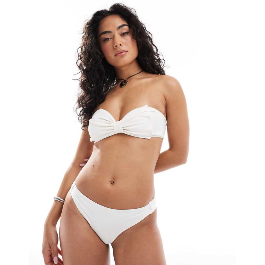 Monki Mix en match Bikinibroekje met strikdetail in wit, exclusief bij ASOS Wit