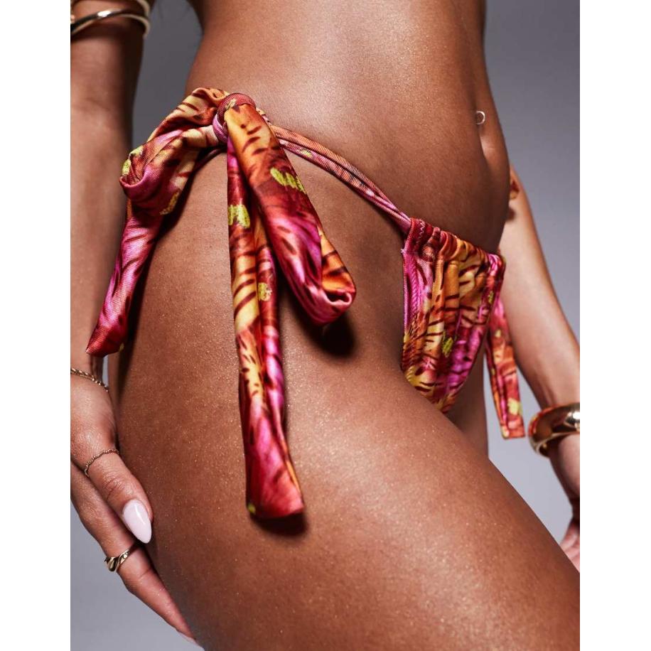 Candypants Bikinibroekje met abstracte print en gestrikte zijkanten in multi-Veelkleurig Multicolor