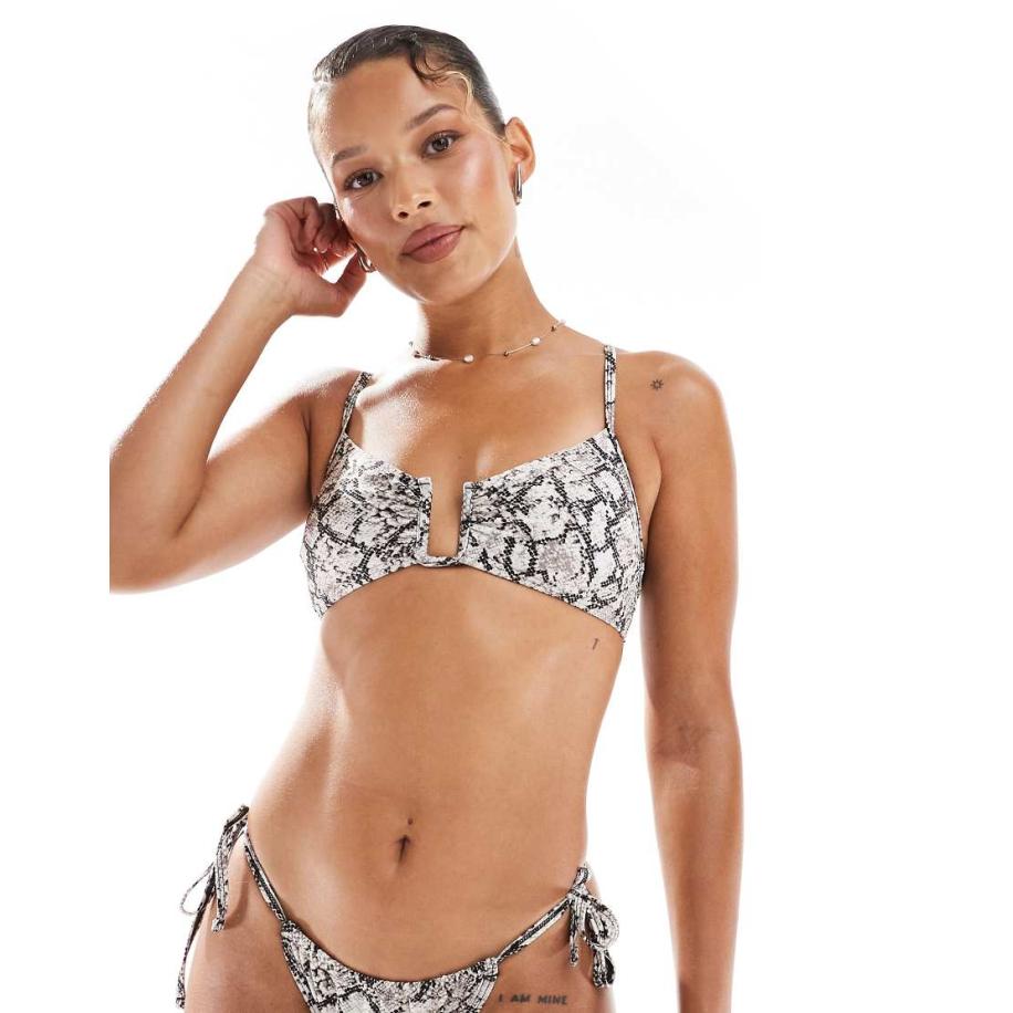 New Look Bikinitopje met lage ronde hals en slangenprint in zwart Zwart