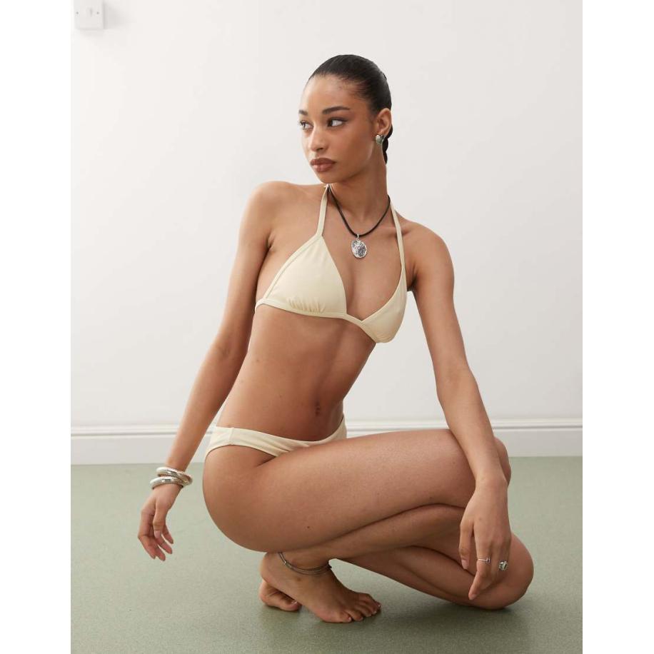 Weekday Bikinitop in geel Geel