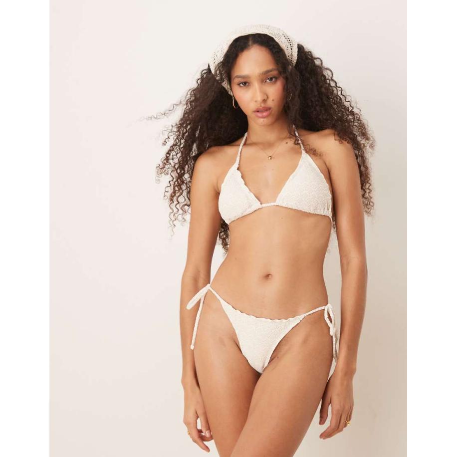 Stradivarius Gehaakt bikinitopje in wit Wit