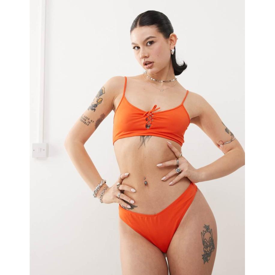 Monki Mix en match Triangel bikinibroekje in perzikkleur-Oranje Oranje