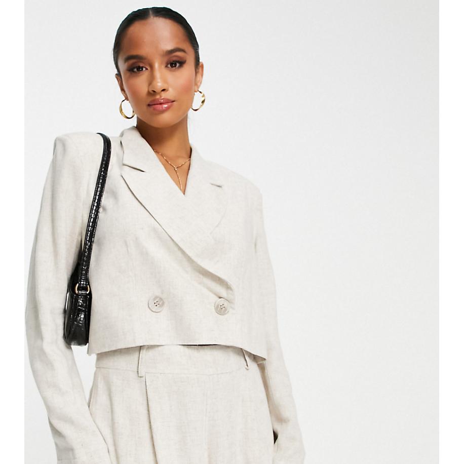 Flounce London Petite Cropped satijnen blazer in beige, deel van co-ord set-Neutraal Multicolor