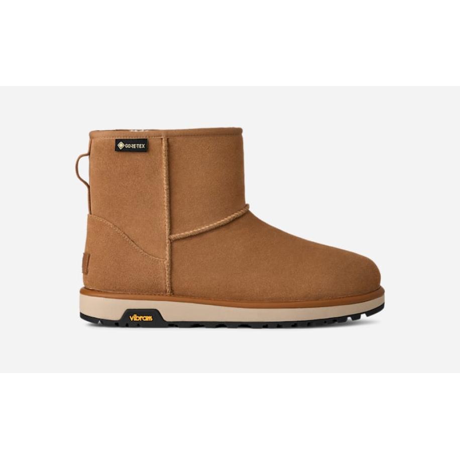 UGG® Classic Mini GTX-laars in Brown, Maat 41, Suede Rood