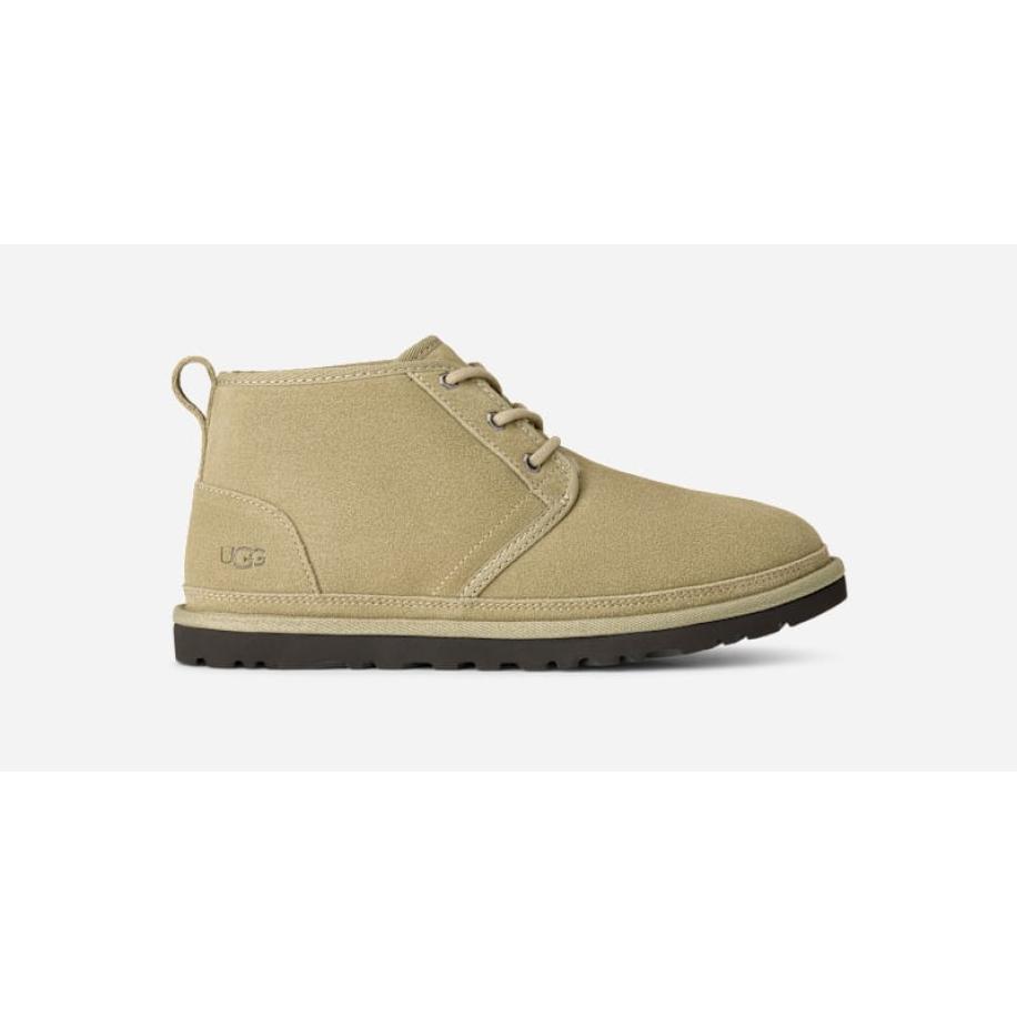 UGG® Neumel voor heren | Gemakkelijke veterschoenen op UGG®.com/eu/nl/nl in Muted Brass/Magnolia Leaf, Maat 48.5, Suede Groen