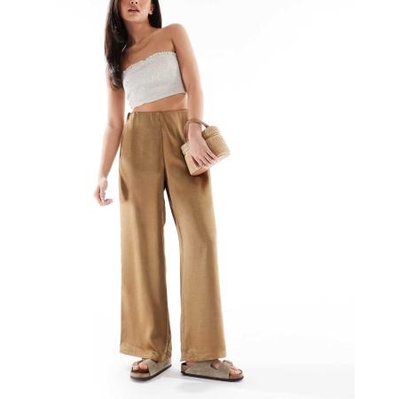 AWARE Satijnen broek met wijde pijpen in caramel-Neutraal