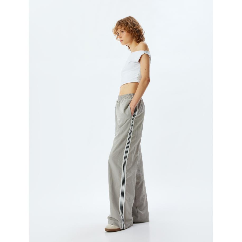 Koton Koton Broek grijs / wit -