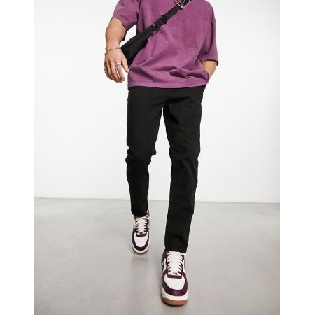 New Look - Smal toelopende chino's in zwart