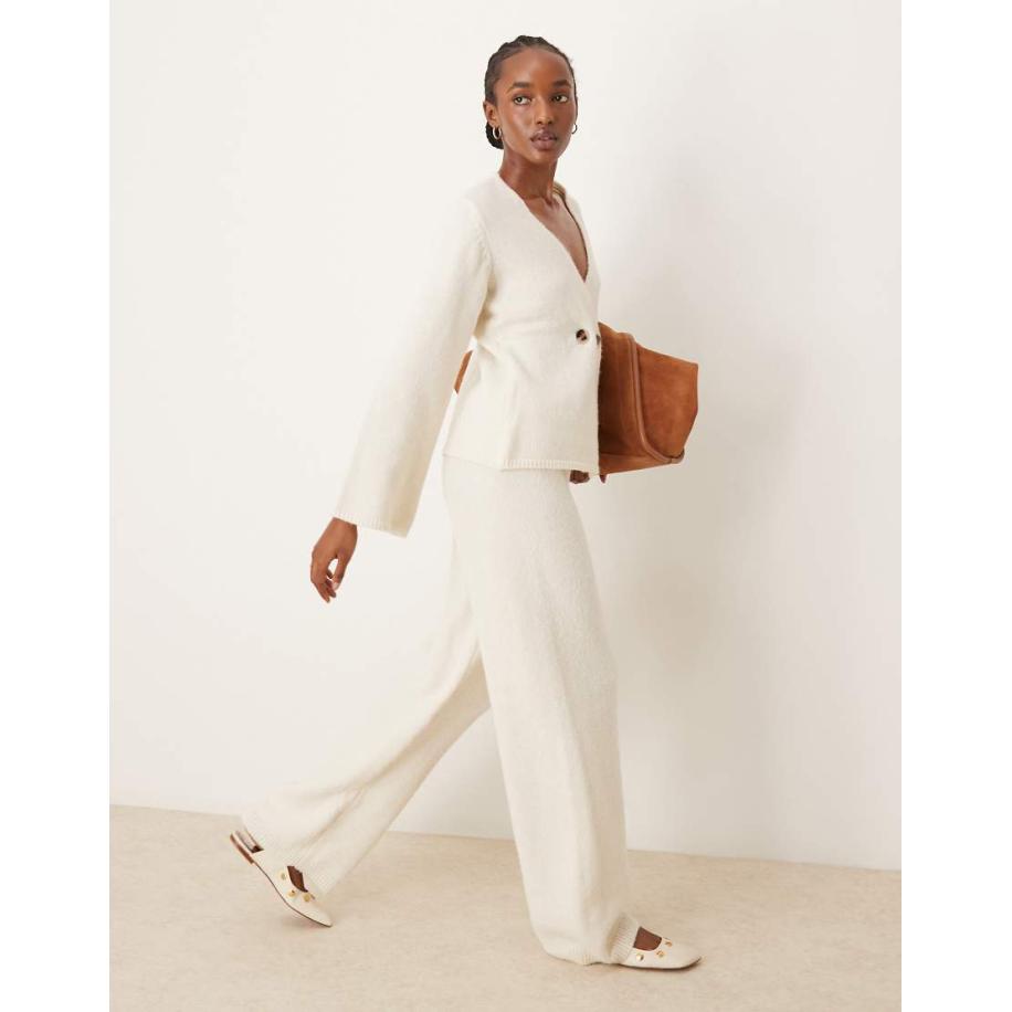 YAS Broek met wijde pijpen in gebroken wit, deel van co-ord set Wit