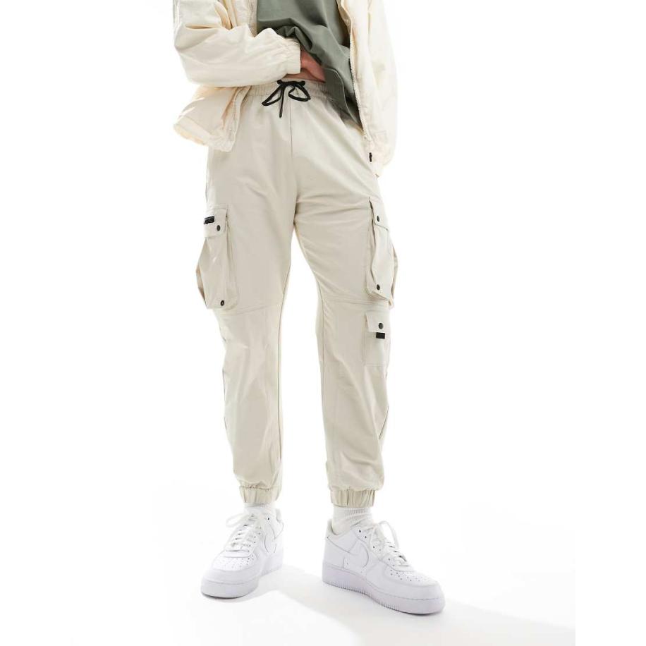 Bershka - Tech cargobroek in zand-Neutraal Multicolor