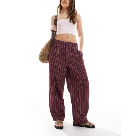ASOS DESIGN Nette broek met wijde ronde pijpen in bordeauxrood met strepen en wassing-Veelkleurig
