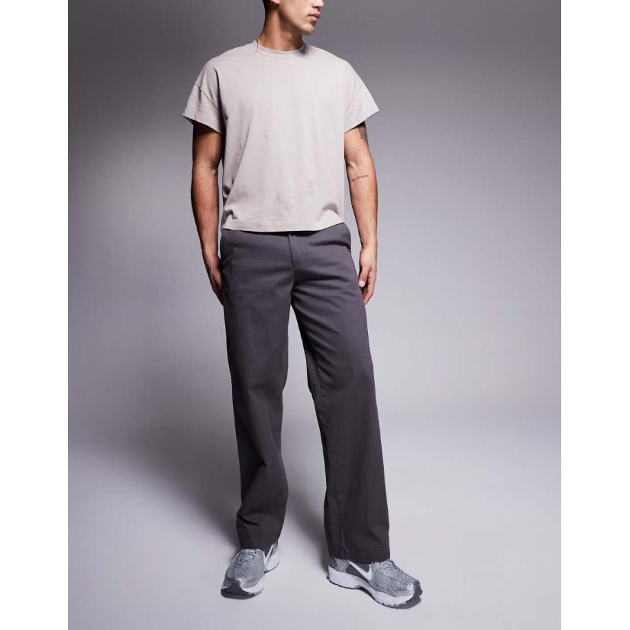 ADPT - Chino met wijde pasvorm in grijs Grijs