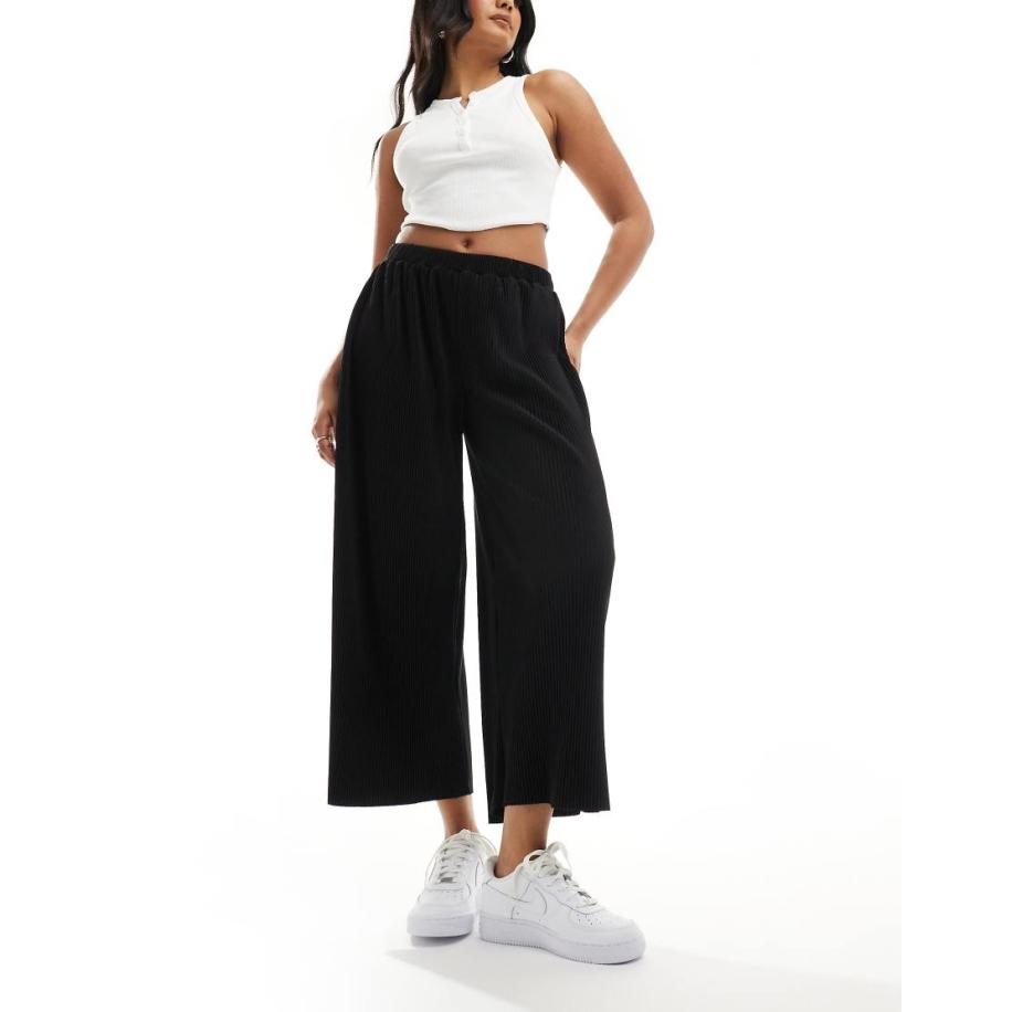 ASOS DESIGN Plissé culotte met wijde pijpen in zwart Zwart