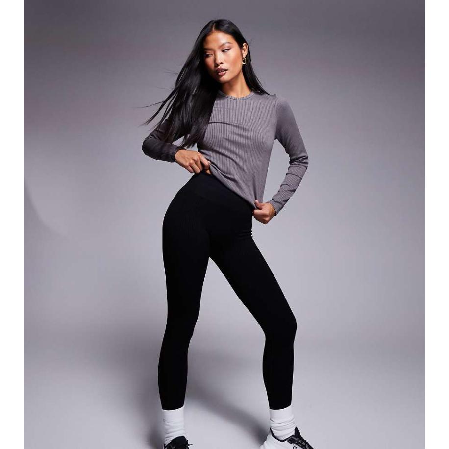 4505 Petite Icon Naadloze geribbelde fitnesslegging in zwart Zwart