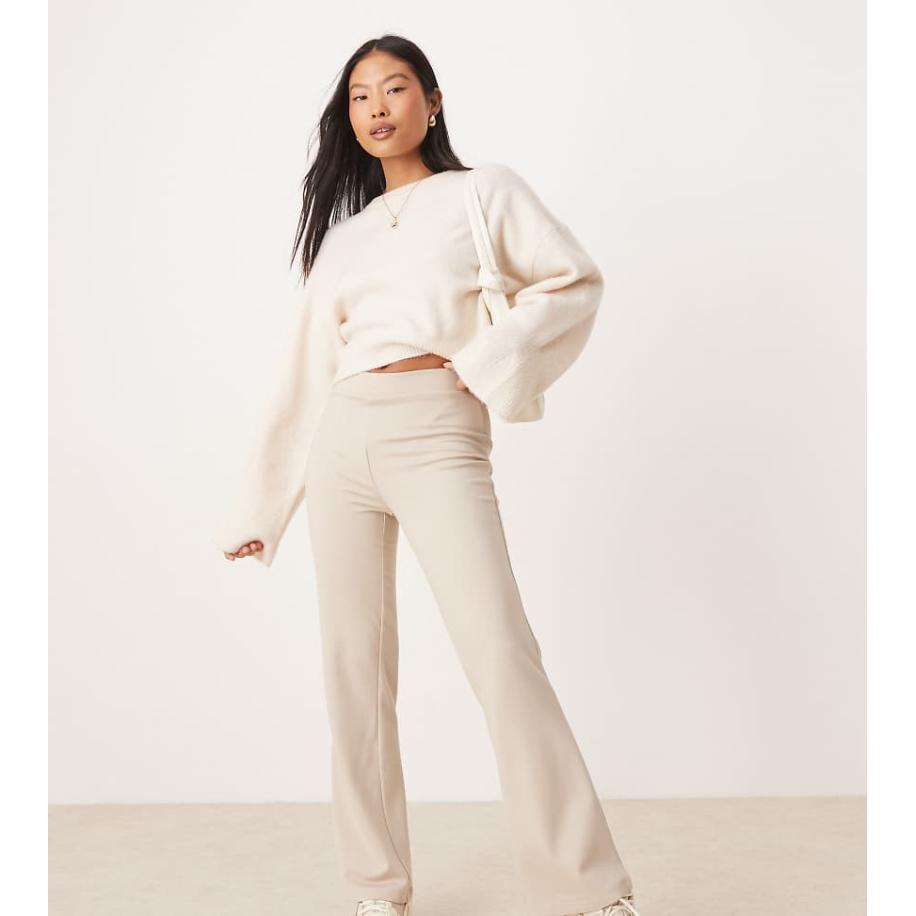 JDY Petite Flare-broek met hoge taille in gebroken wit-Neutraal Multicolor
