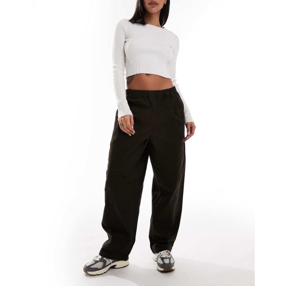 ASOS DESIGN Broek met wijde ronde pijpen in bruin Bruin
