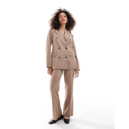 AWARE Cropped flare-broek in beige met krijtstreep, deel van co-ord set-Neutraal