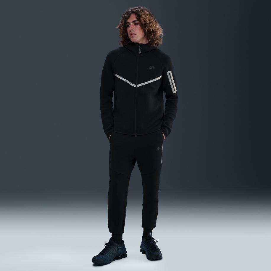 Nike Tech joggingbroek van fleece voor heren met reflecterend design-accenten - Zwart Zwart