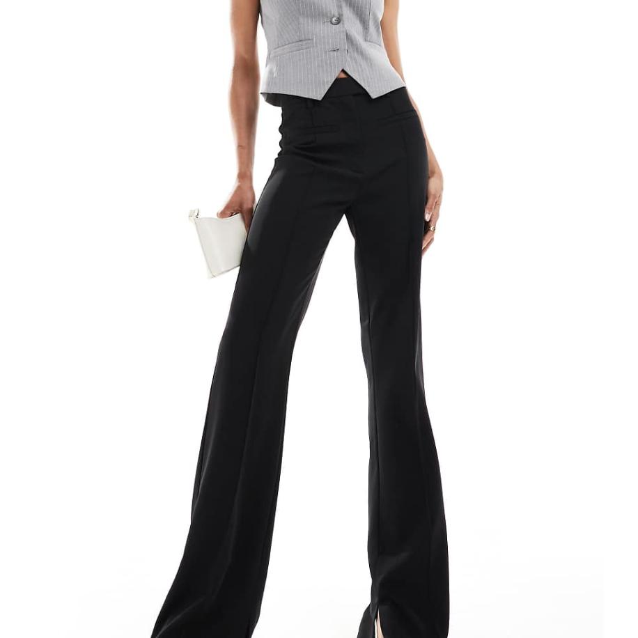 ASOS DESIGN Tall Elegante skinny flare-broek van gladde stof in zwart Zwart