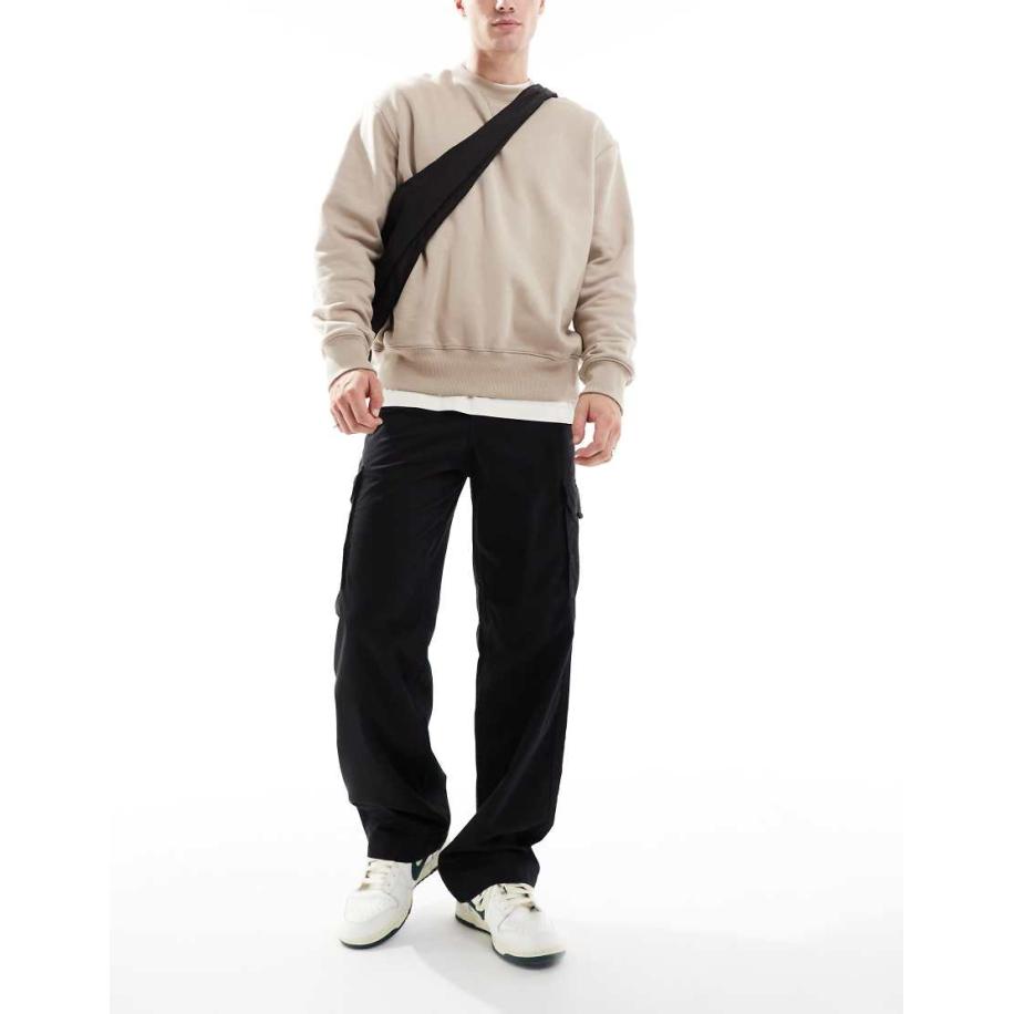 ADPT - Cargobroek met losse pasvorm in zwart Zwart