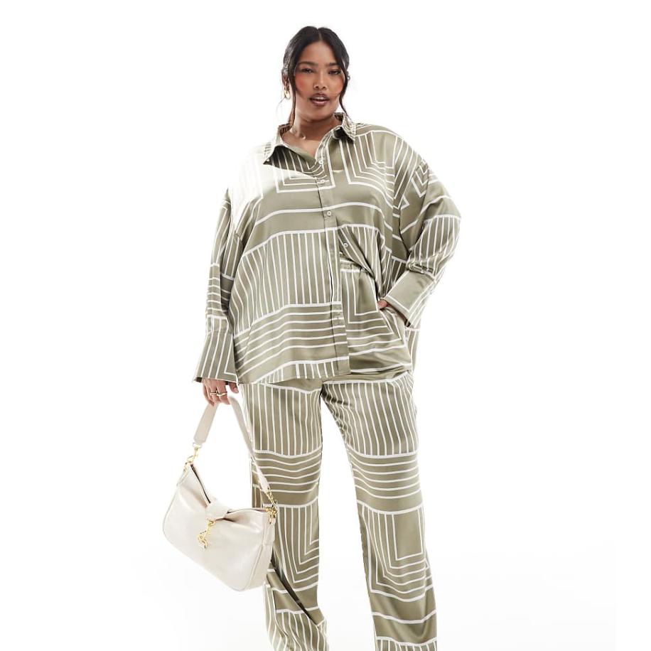 4th & Reckless Plus Satijnen broek met wijde pijpen in saliegroen met print, deel van co-ord set-Veelkleurig Multicolor