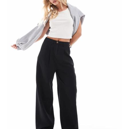 Miss Selfridge Petite Elegante broek met wijde pijpen in zwart