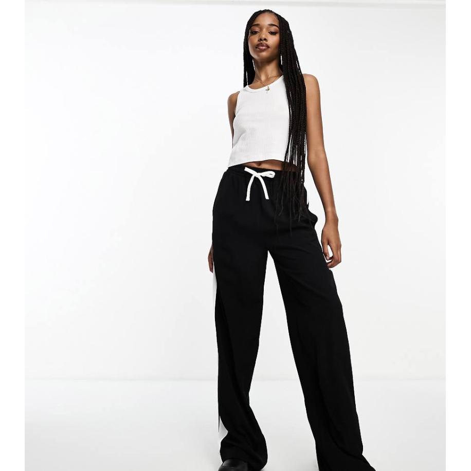 ASOS DESIGN Tall Broek met elastische taille en contrasterende strepen aan de zijkant in zwart Zwart