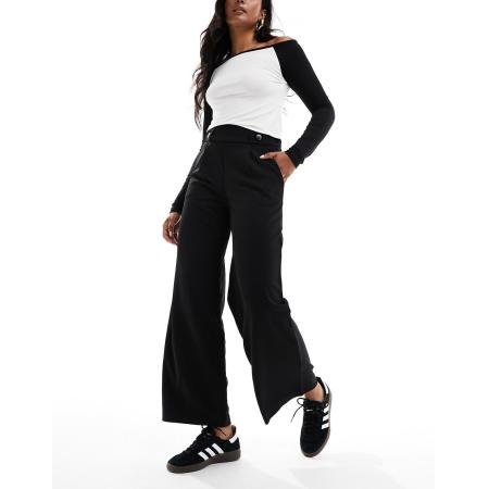 JDY Dad broek met knoopdetail en wijde pijpen in zwart