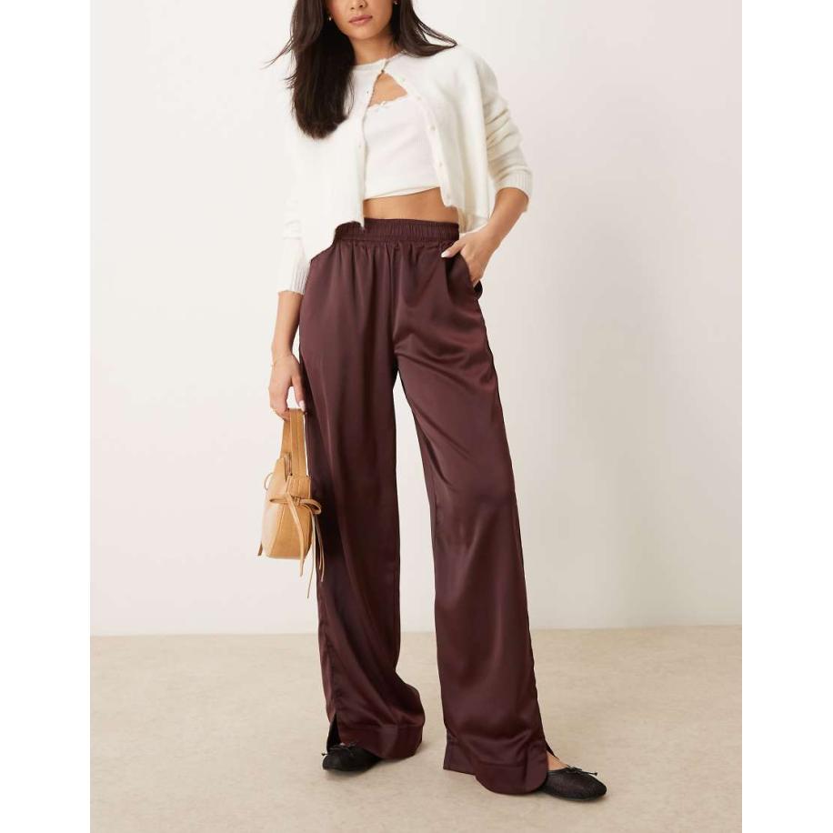 YAS Broek van satijn met wijde pijpen in bordeauxrood Rood