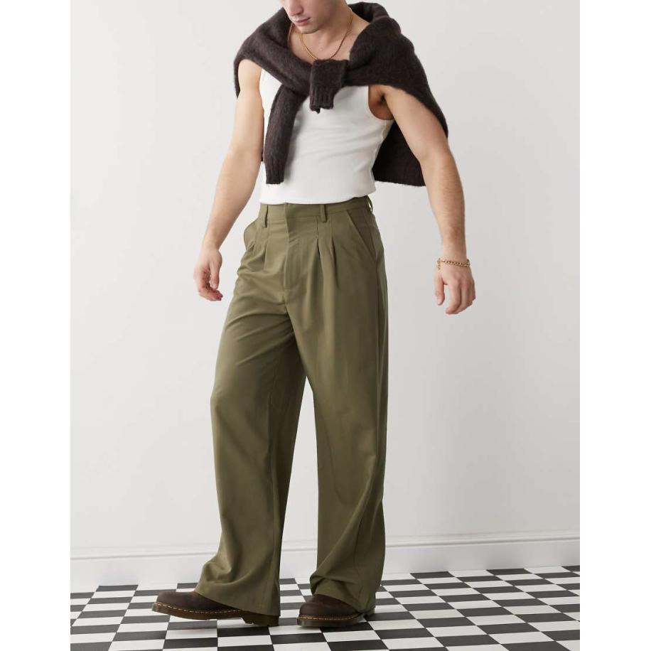 COLLUSION - Ruimvallende elegante pantalon met wijde pijpen in olijfgroen Groen