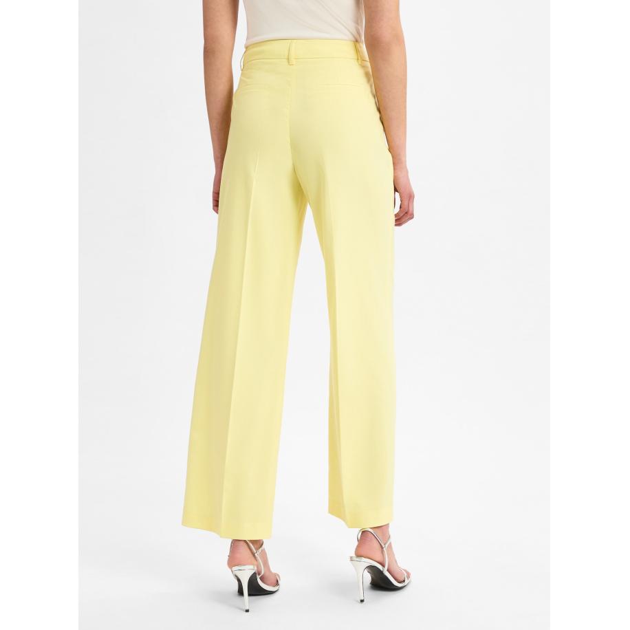 More & More MORE & MORE Pantalon lichtgeel -