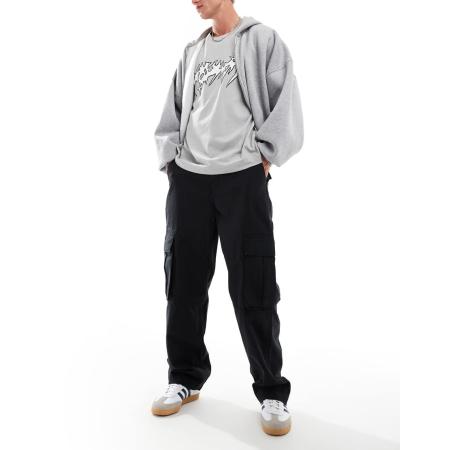 Cotton On - Ruimvallende broek met utility-zak in zwarte ripstop